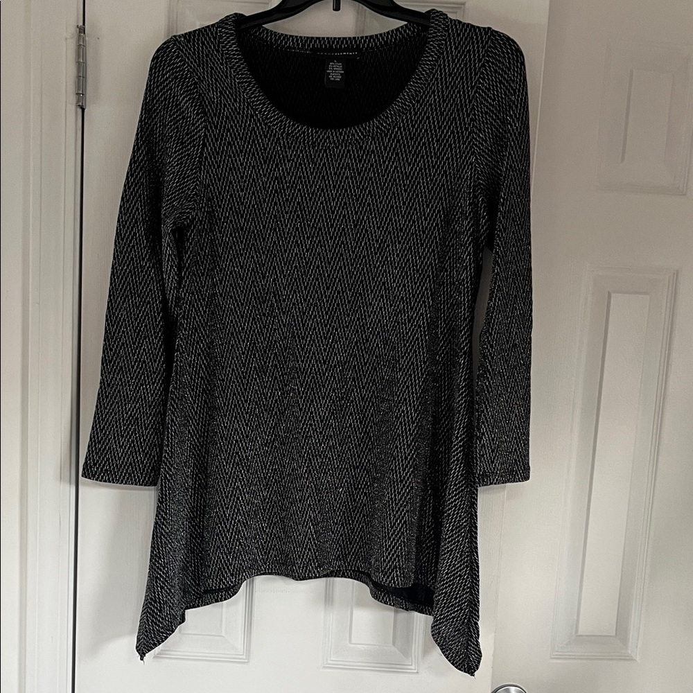 Grace Elements Black and Gray Tunic Top